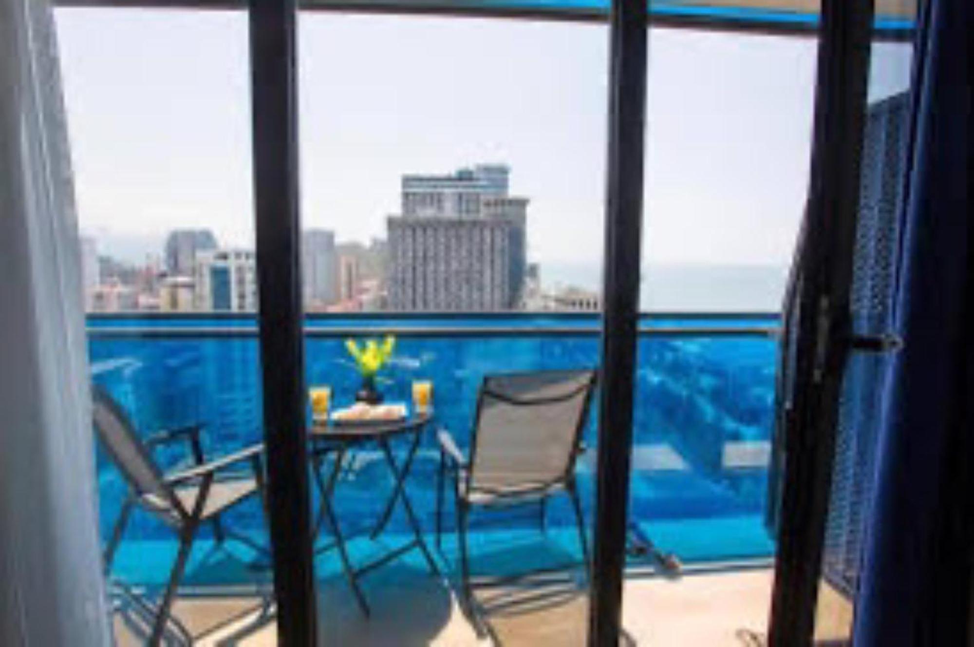 Ferienwohnung Orbi City Panorama Vip Batumi Exterior foto